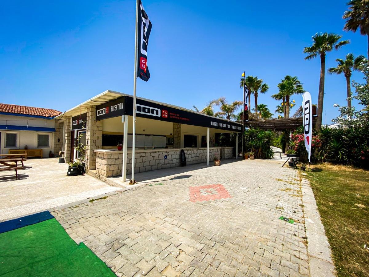 Ion Club Loft Rooms Алачати Экстерьер фото